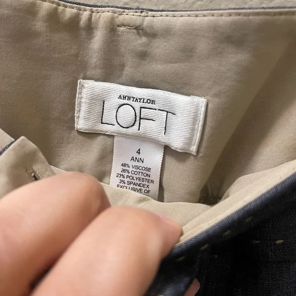 Ann Taylor LOFT Women's Dark Gray Blazer and pants set. - Picture 5 of 6